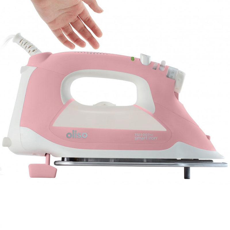 Oliso Pro Smart Iron with iTouch (TG1100 for Australia) Pink