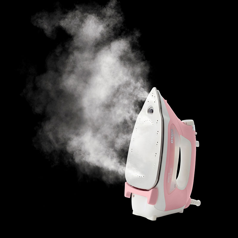 Oliso Pro Smart Iron with iTouch (TG1100 for Australia) Pink